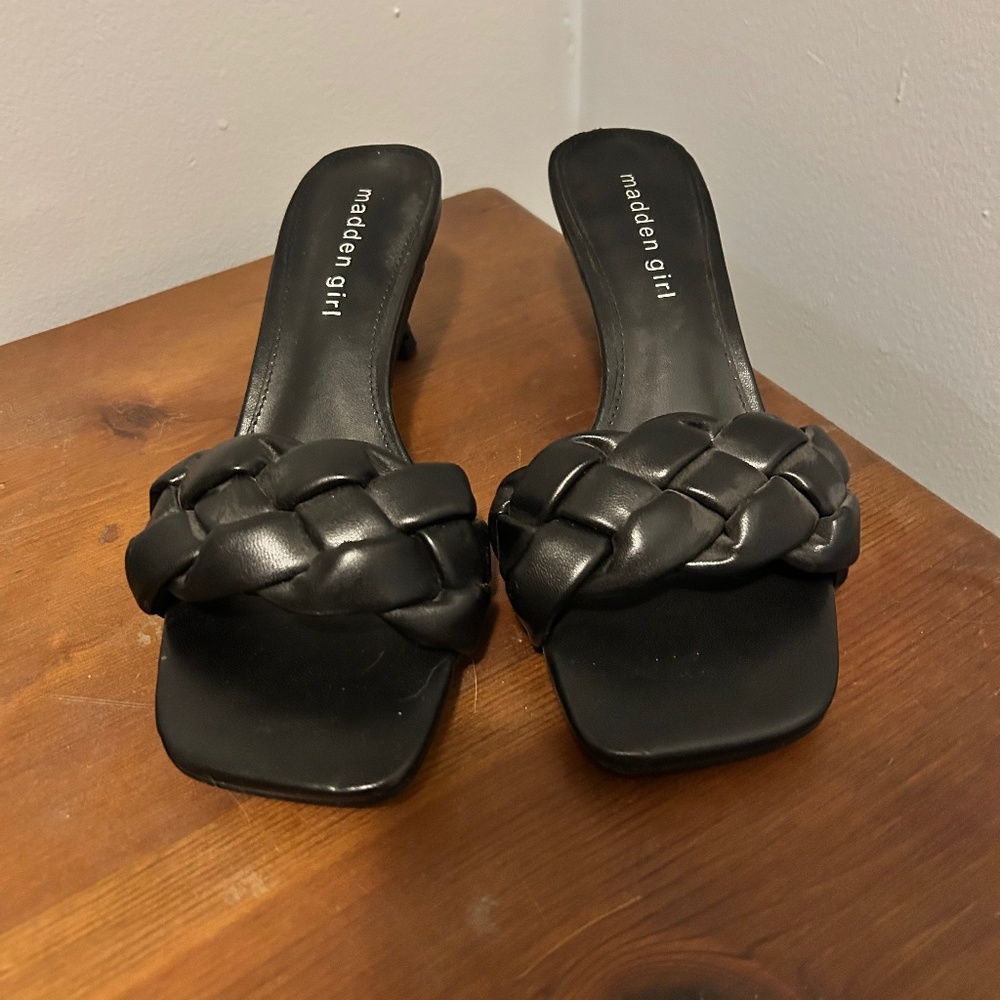 Steve Madden Madden Girl Black Braided Heeled Sandals Size 8 Square Toe